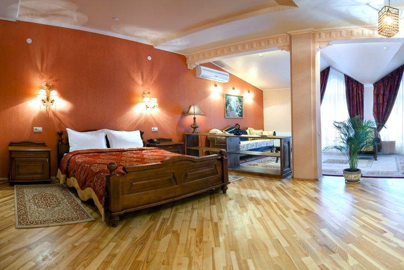 Okolytsya Motel Rivne Exterior foto